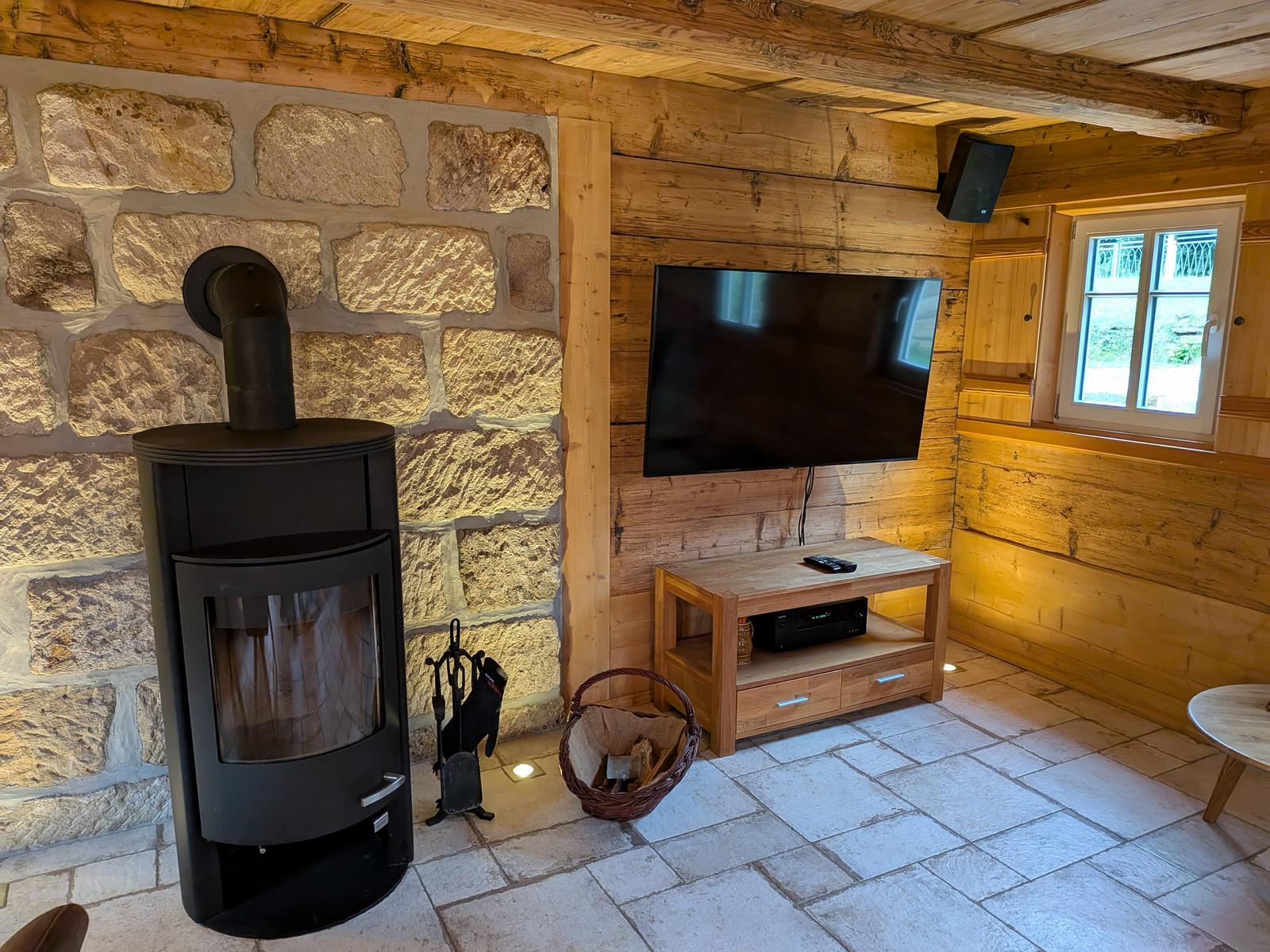 TV und HIFI-Anlage
